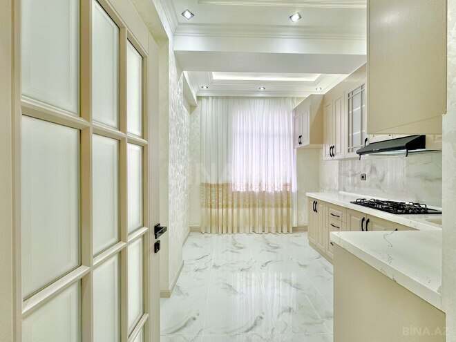 Продаётся 3-комн. новостройка 92 м², м. Кара Караев, photo 12 from 27