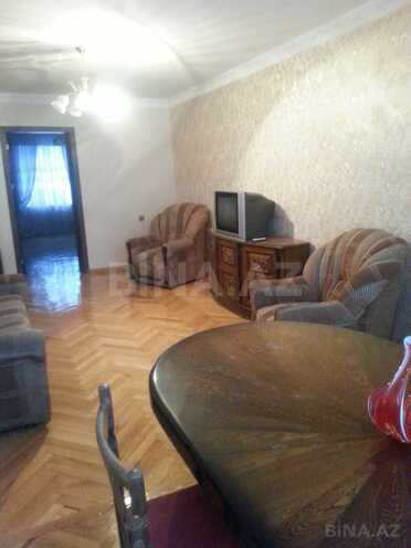 İcarəyə verilir 3 otaqlı köhnə tikili 90 m², Nizami m., photo 3 from 21