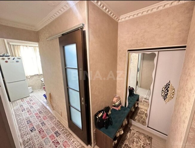 Продаётся 1-комн. вторичка 45 м², м. Нефтчиляр, photo 9 from 10