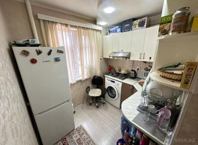 Продаётся 1-комн. вторичка 45 м², м. Нефтчиляр, photo 8 from 10