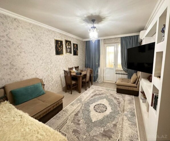 Продаётся 1-комн. вторичка 45 м², м. Нефтчиляр, photo 4 from 10