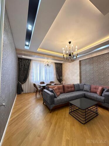 Продаётся 2-комн. новостройка 70 м², м. Элмляр Академиясы, photo 1 from 21