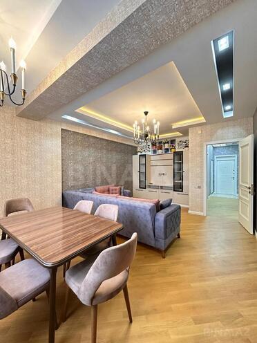 Продаётся 2-комн. новостройка 70 м², м. Элмляр Академиясы, photo 4 from 21