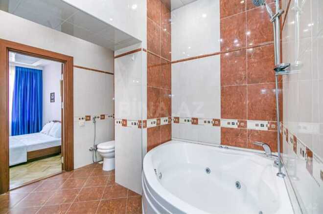 İcarəyə verilir 3 otaqlı köhnə tikili 130 m², Sahil m., photo 8 from 10