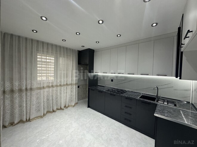 Продаётся 2-комн. вторичка 65 м², м. Ази Асланов, photo 11 from 18