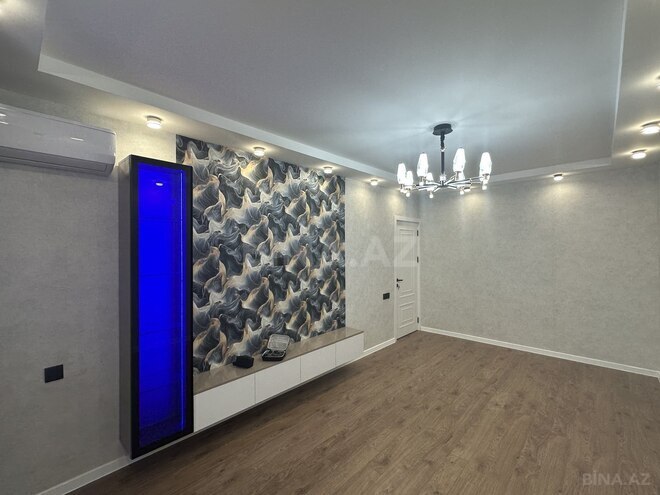 Продаётся 2-комн. вторичка 65 м², м. Ази Асланов, photo 3 from 18