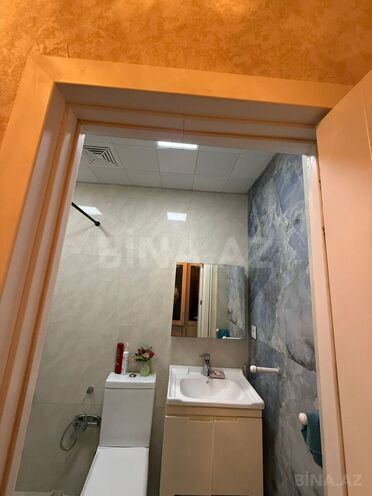 Satılır 3 otaqlı köhnə tikili 80 m², Qara Qarayev m., photo 12 from 13