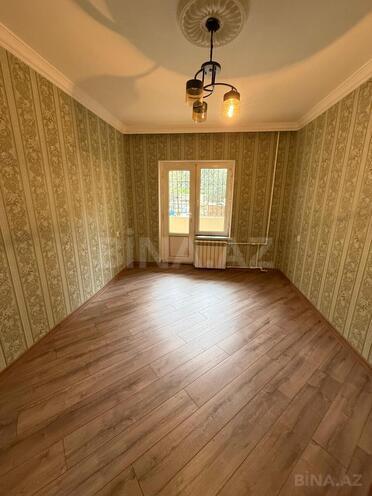 Satılır 4 otaqlı köhnə tikili 110 m², İnşaatçılar m., photo 5 from 11