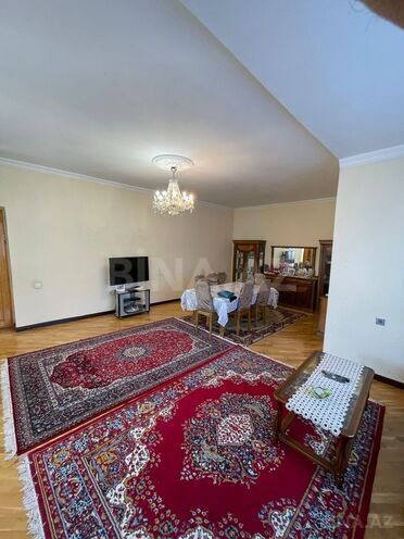 Satılır 4 otaqlı həyət evi/bağ evi 190 m², Novxanı q., photo 12 from 24
