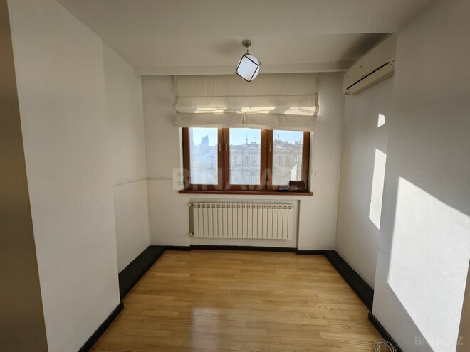 Продаётся 3-комн. вторичка 100 м², м. Сахил, photo 13 from 26