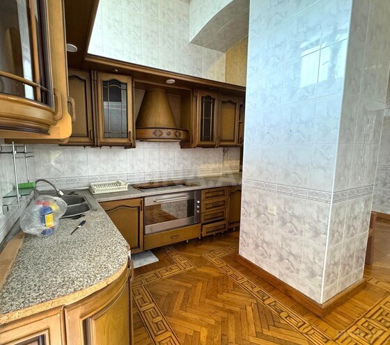 Satılır 4 otaqlı köhnə tikili 180 m², İçəri Şəhər m., photo 15 from 22