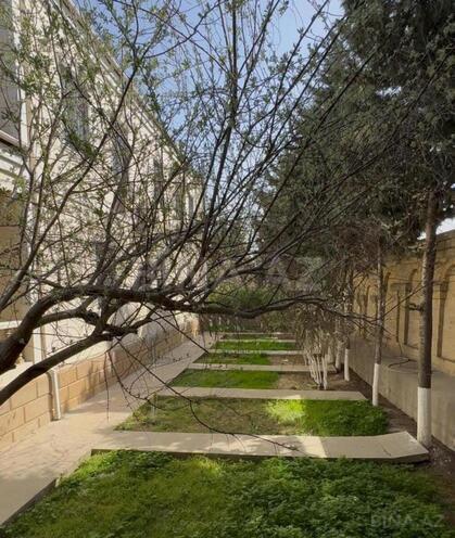 Продаётся 6-комн. дом/дача 400 м², пос. Бадамдар, photo 26 from 31