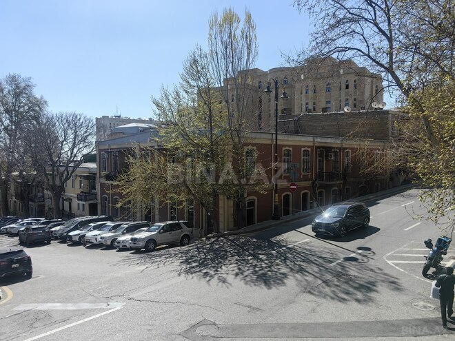 Satılır 3 otaqlı köhnə tikili 80 m², İçəri Şəhər m., photo 6 from 30