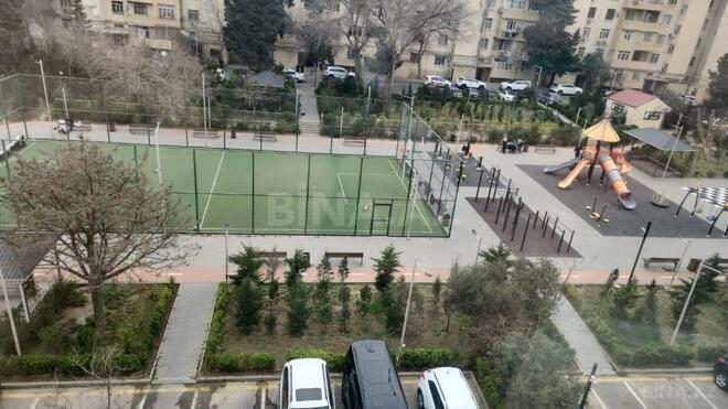 Satılır 3 otaqlı köhnə tikili 85 m², Həzi Aslanov q., photo 1 from 18