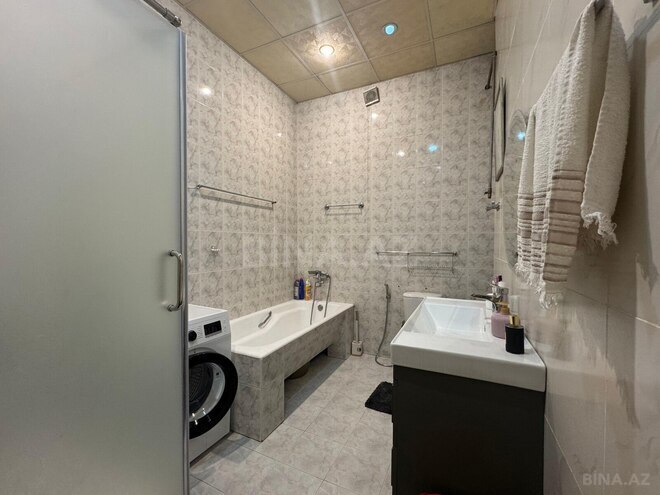 Satılır 4 otaqlı köhnə tikili 210 m², Bayıl q., photo 13 from 24