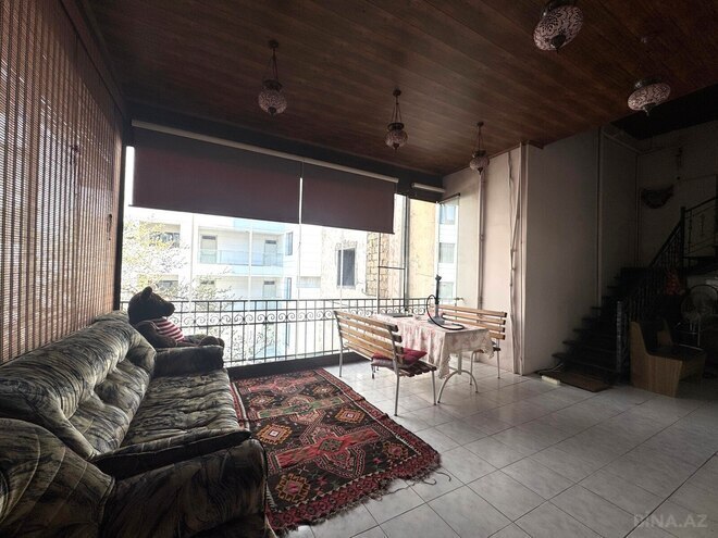 Satılır 4 otaqlı köhnə tikili 210 m², Bayıl q., photo 10 from 24