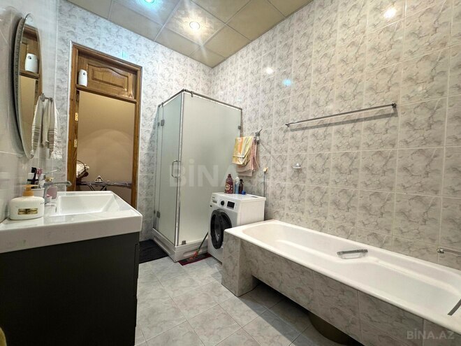 Satılır 4 otaqlı köhnə tikili 210 m², Bayıl q., photo 12 from 24