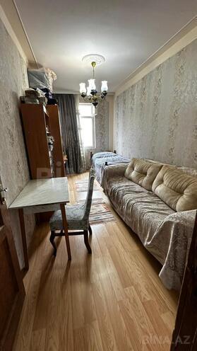 Продаётся 3-комн. вторичка 70 м², м. Мемар Аджеми, photo 9 from 14