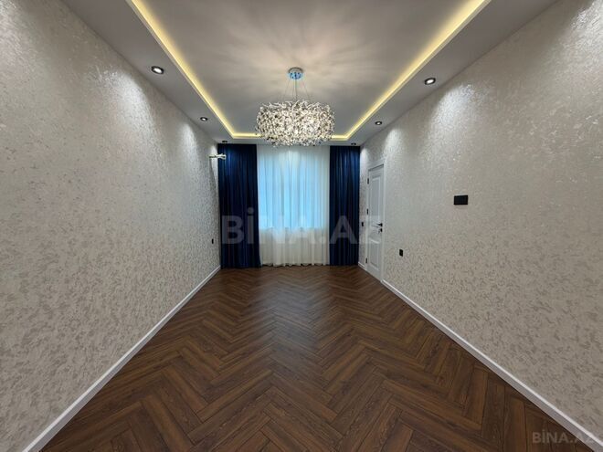 Продаётся 3-комн. вторичка 70 м², м. Ази Асланов, photo 1 from 16