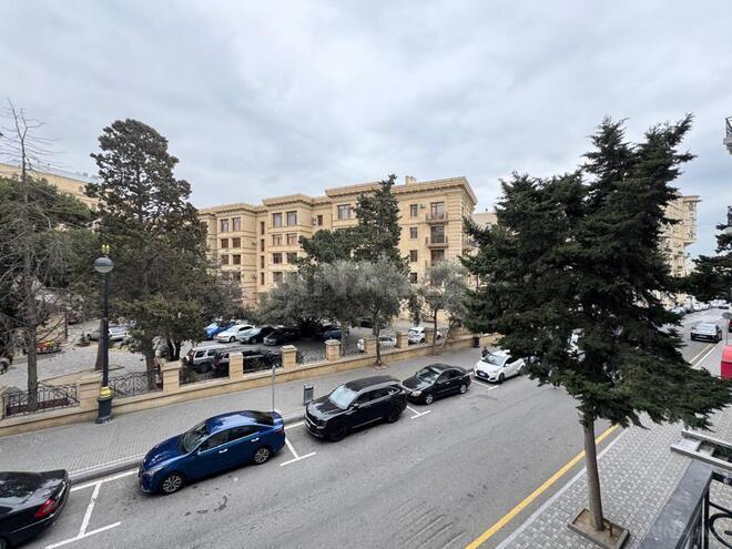 Satılır 3 otaqlı köhnə tikili 110 m², İçəri Şəhər m., photo 16 from 18