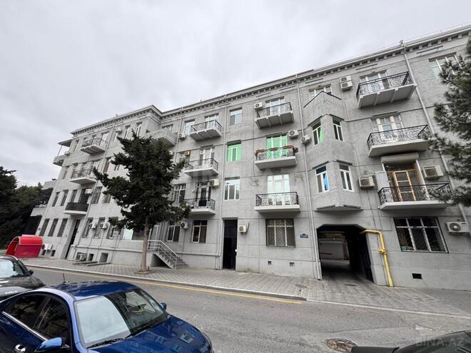 Satılır 3 otaqlı köhnə tikili 110 m², İçəri Şəhər m., photo 3 from 18