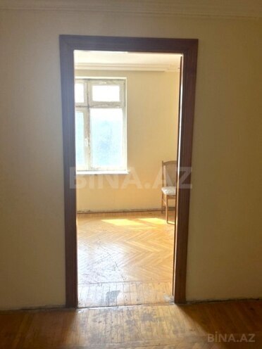 Продаётся 2-комн. вторичка 50 м², м. Нариман Нариманов, photo 4 from 12