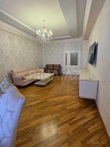 İcarəyə verilir 3 otaqlı yeni tikili 121 m², Şah İsmayıl Xətai m., photo 1 from 10