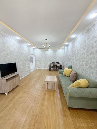Сдаётся 2-комн. новостройка 100 м², м. 8 ноября, photo 4 from 17