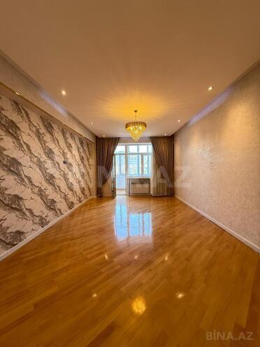 Продаётся 3-комн. новостройка 135 м², м. Элмляр Академиясы, photo 1 from 26