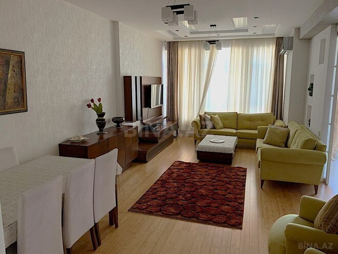 Продаётся 3-комн. новостройка 132 м², м. 8 ноября, photo 1 from 15