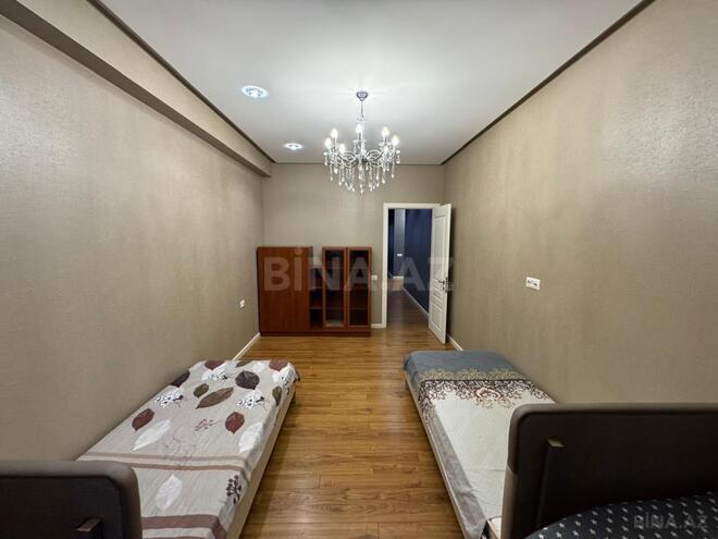 Сдаётся 3-комн. новостройка 145 м², м. Шах Исмаил Хатаи, photo 9 from 26