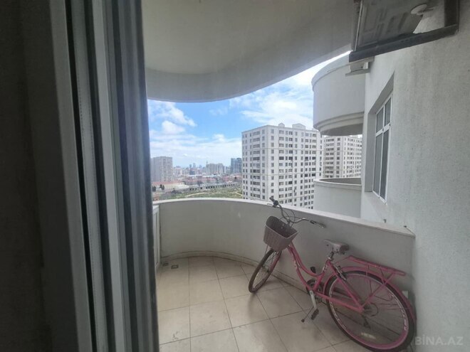 Сдаётся 3-комн. новостройка 180 м², м. 8 ноября, photo 21 from 26