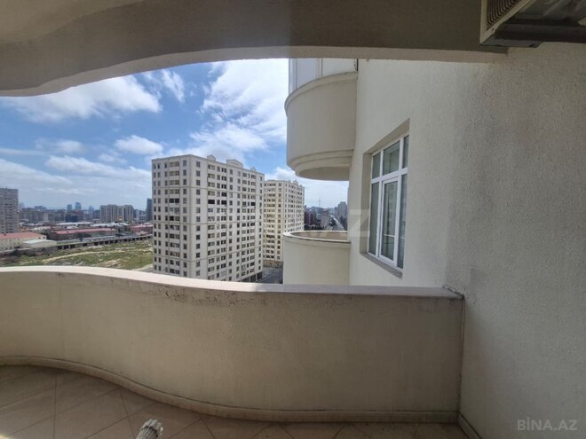 Сдаётся 3-комн. новостройка 180 м², м. 8 ноября, photo 23 from 26