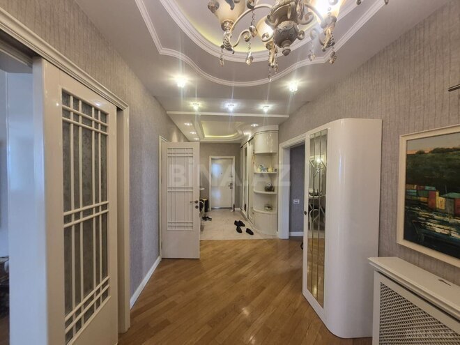 Сдаётся 3-комн. новостройка 180 м², м. 8 ноября, photo 11 from 26