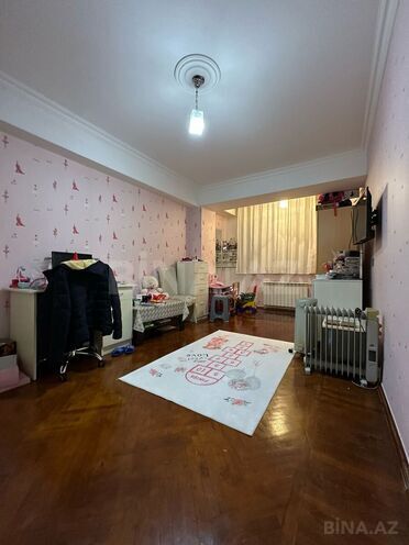 Продаётся 6-комн. вторичка 200 м², м. Элмляр Академиясы, photo 9 from 32