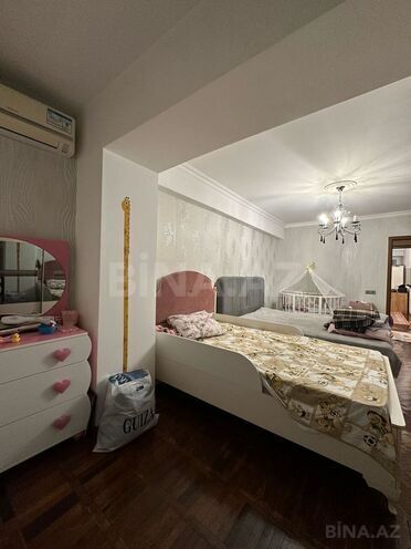 Продаётся 6-комн. вторичка 200 м², м. Элмляр Академиясы, photo 8 from 32