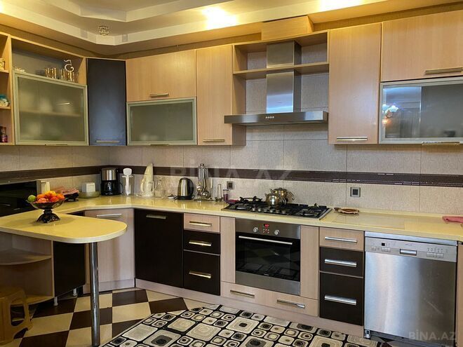 Satılır 7 otaqlı həyət evi/bağ evi 365 m², Novxanı q., photo 14 from 25