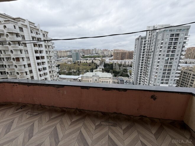 Satılır 4 otaqlı yeni tikili 230 m², 28 May m., photo 19 from 22