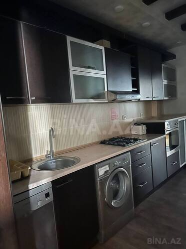 Сдаётся 2-комн. вторичка 65 м², м. Ичеришехер, photo 3 from 8