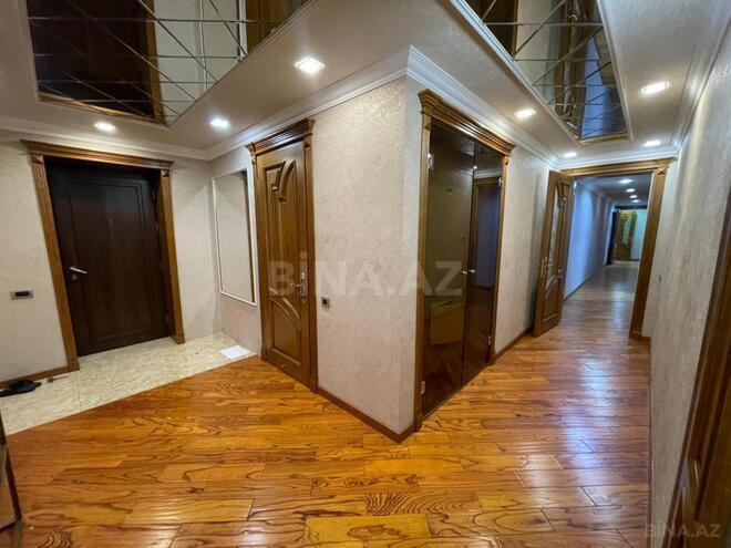 İcarəyə verilir 5 otaqlı yeni tikili 330 m², 28 May m., photo 27 from 31