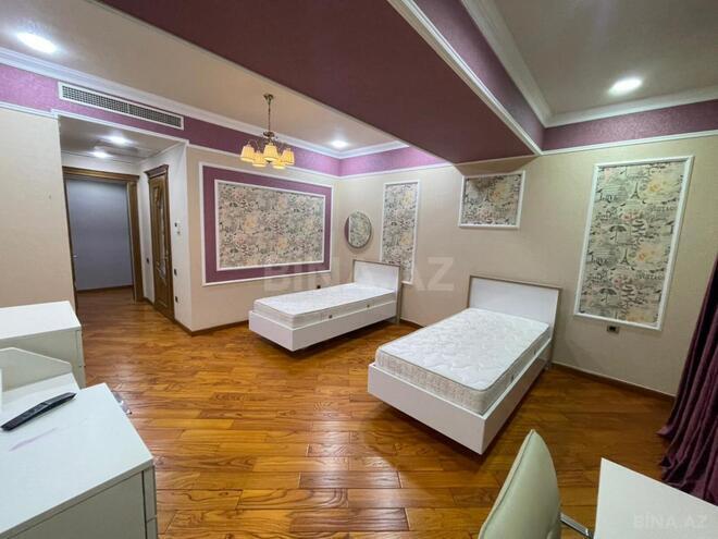 İcarəyə verilir 5 otaqlı yeni tikili 330 m², 28 May m., photo 24 from 31