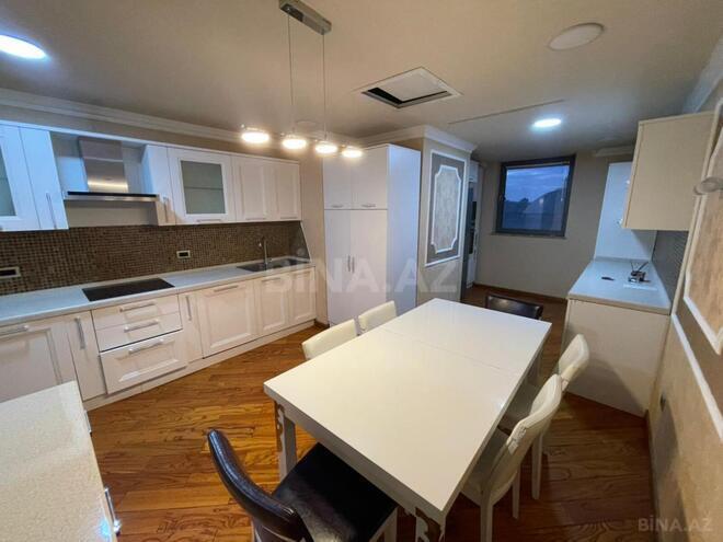 İcarəyə verilir 5 otaqlı yeni tikili 330 m², 28 May m., photo 14 from 31