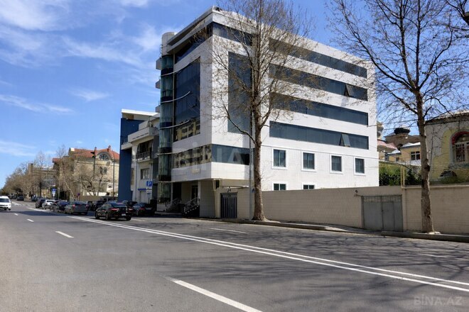 Satılır  obyekt 2 590 m², Gənclik m., photo 1 from 10