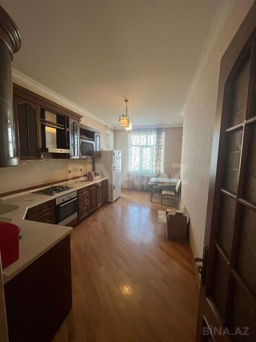 Продаётся 3-комн. новостройка 125.7 м², м. Низами, photo 10 from 16