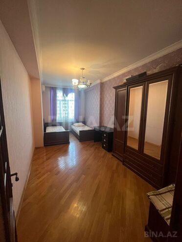 Продаётся 3-комн. новостройка 125.7 м², м. Низами, photo 13 from 16