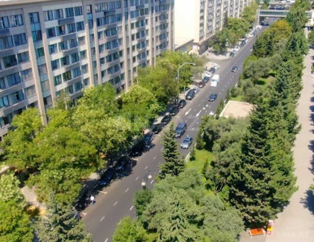 Продаётся 2-комн. новостройка 120 м², м. Гянджлик, photo 1 from 17