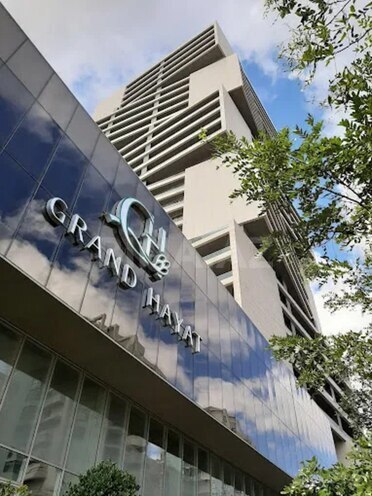 Продаётся 5-комн. новостройка 251 м², м. 8 ноября, photo 1 from 6