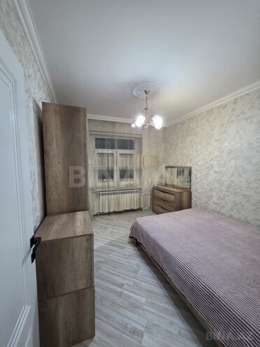 Продаётся 2-комн. вторичка 60 м², м. Ази Асланов, photo 7 from 13