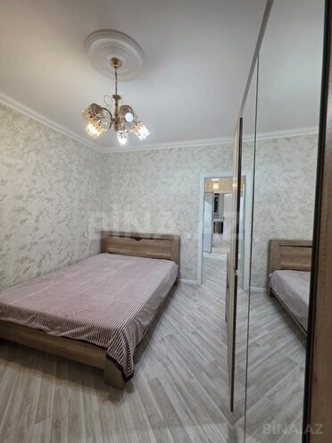 Продаётся 2-комн. вторичка 60 м², м. Ази Асланов, photo 8 from 13