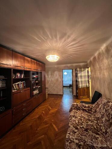 Satılır 3 otaqlı köhnə tikili 65 m², Elmlər Akademiyası m., photo 6 from 17